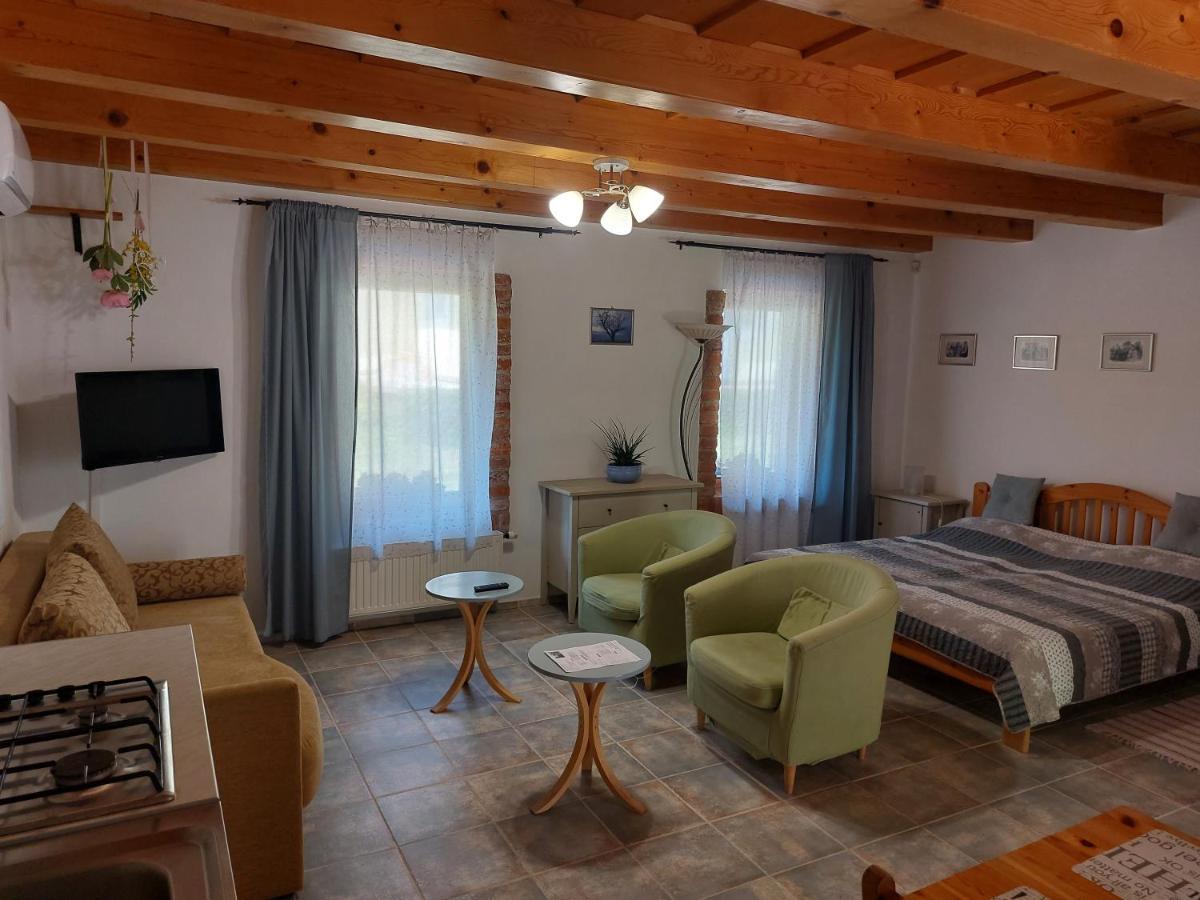 Negy Evszak Apartmanhaz Zalakaros Exterior photo