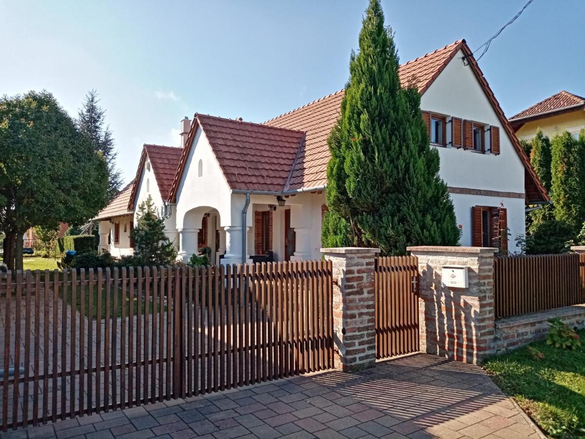 Negy Evszak Apartmanhaz Zalakaros Exterior photo